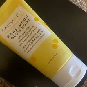 Honeymoon Glow Body Resurfacing Serum